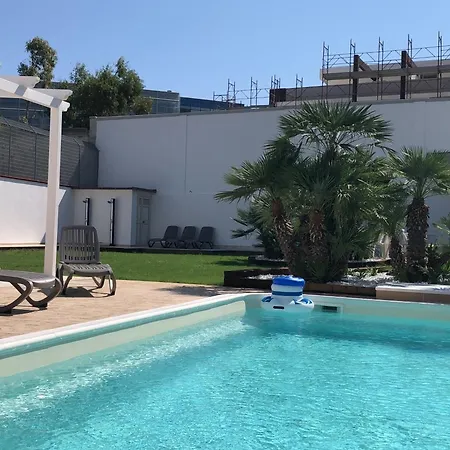 Signorile فندق مبيت وإفطار