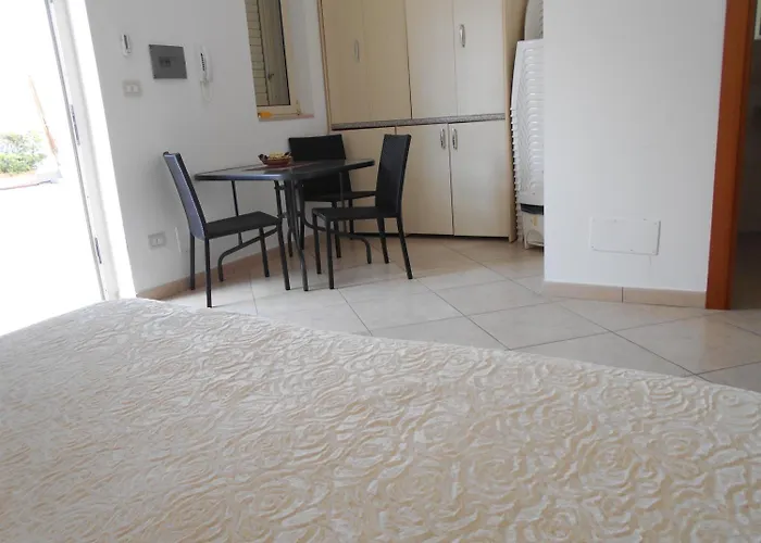 Signorile Bed & Breakfast 3*